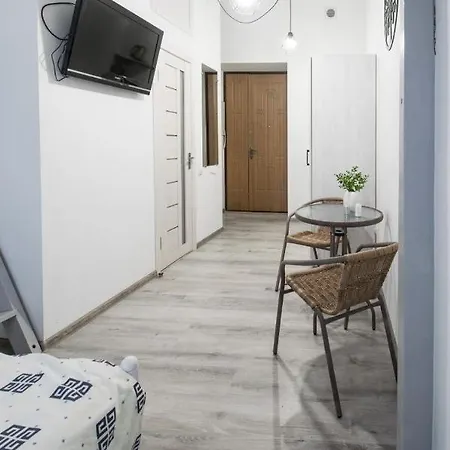 Дворівнева Квартира В Центрі Міста Lviv Exterior photo
